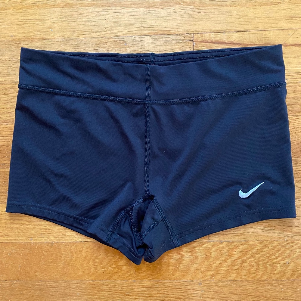 Nike Dri-Fit Womens Performance Volleyball Game Shorts